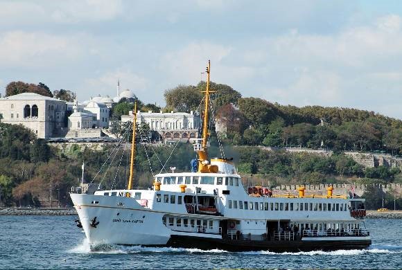 Full Day Bosphorus Tour By Boat 